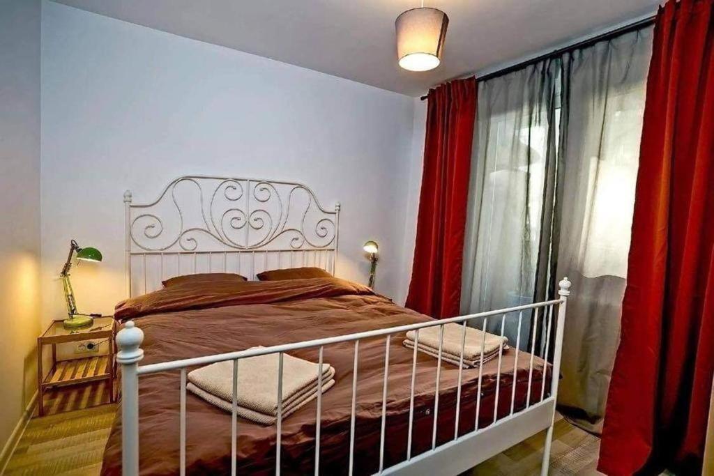 Poetry I Piata Victorei Bucarest Extérieur photo